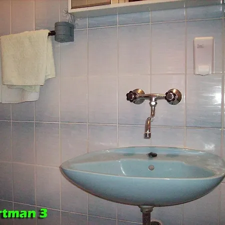 Apartman In With Balcony, Air Conditioning, Wifi, Dishwasher 4834-3
