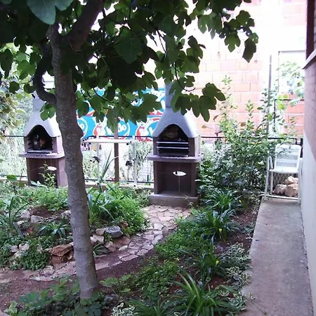 In With Balcony, Air Conditioning, Wifi, Dishwasher 4834-3 Apartman *