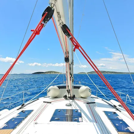 In With Balcony, Air Conditioning, Wifi, Dishwasher 4834-3 Apartman