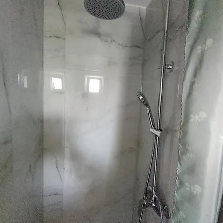 Lejlighed In With Balcony, Air Conditioning, Wifi, Dishwasher 4834-3 Ždrelac