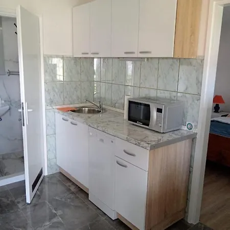 Lejlighed In With Balcony, Air Conditioning, Wifi, Dishwasher 4834-3