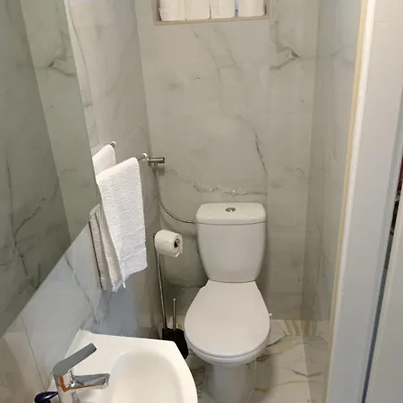 In With Balcony, Air Conditioning, Wifi, Dishwasher 4834-3