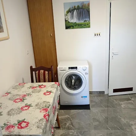 Lejlighed In With Balcony, Air Conditioning, Wifi, Dishwasher 4834-3 *