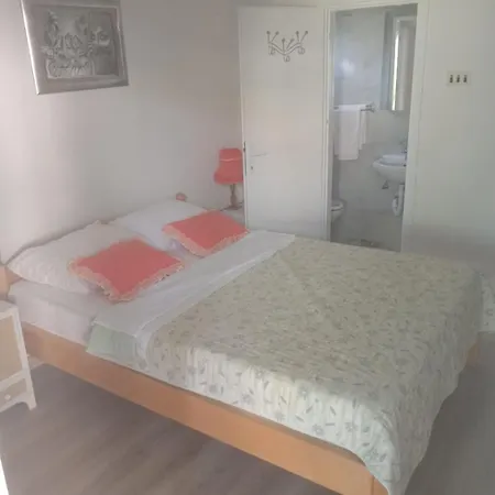 In With Balcony, Air Conditioning, Wifi, Dishwasher 4834-3 Apartamento *