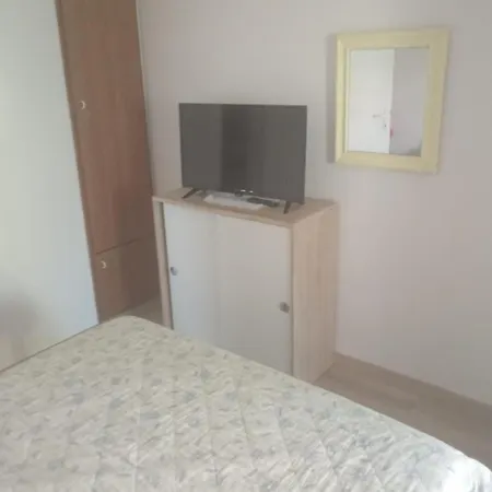 In With Balcony, Air Conditioning, Wifi, Dishwasher 4834-3 * Ždrelac