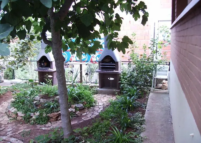 In With Balcony, Air Conditioning, Wifi, Dishwasher 4834-3 Apartman *