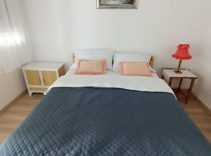 Apartman In With Balcony, Air Conditioning, Wifi, Dishwasher 4834-3