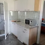 Appartement In With Balcony, Air Conditioning, Wifi, Dishwasher 4834-3